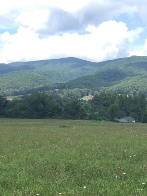 Photo #8: 182 Peters Hollow Road