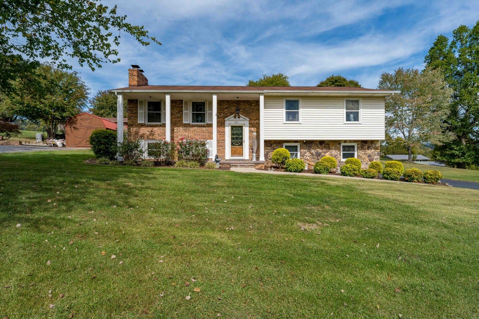 Photo #2: 801 Redwood Drive