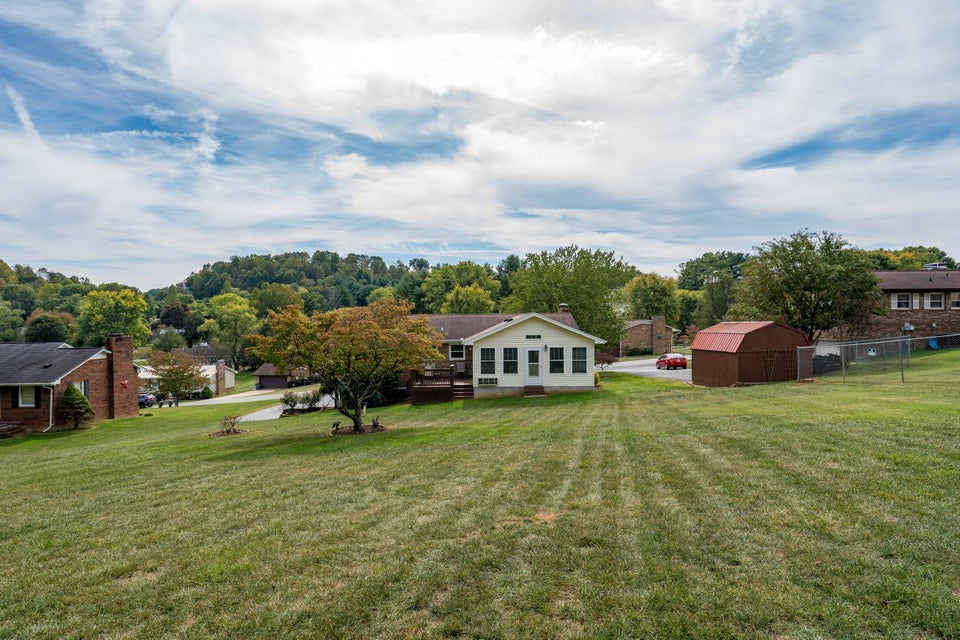 Photo #45: 801 Redwood Drive