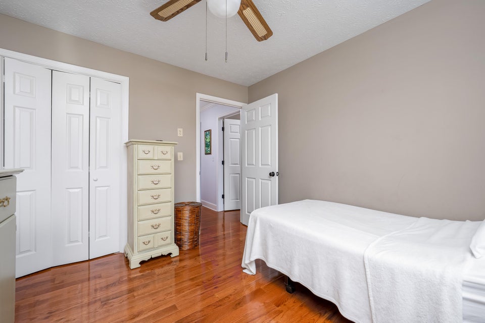 Photo #28: 801 Redwood Drive