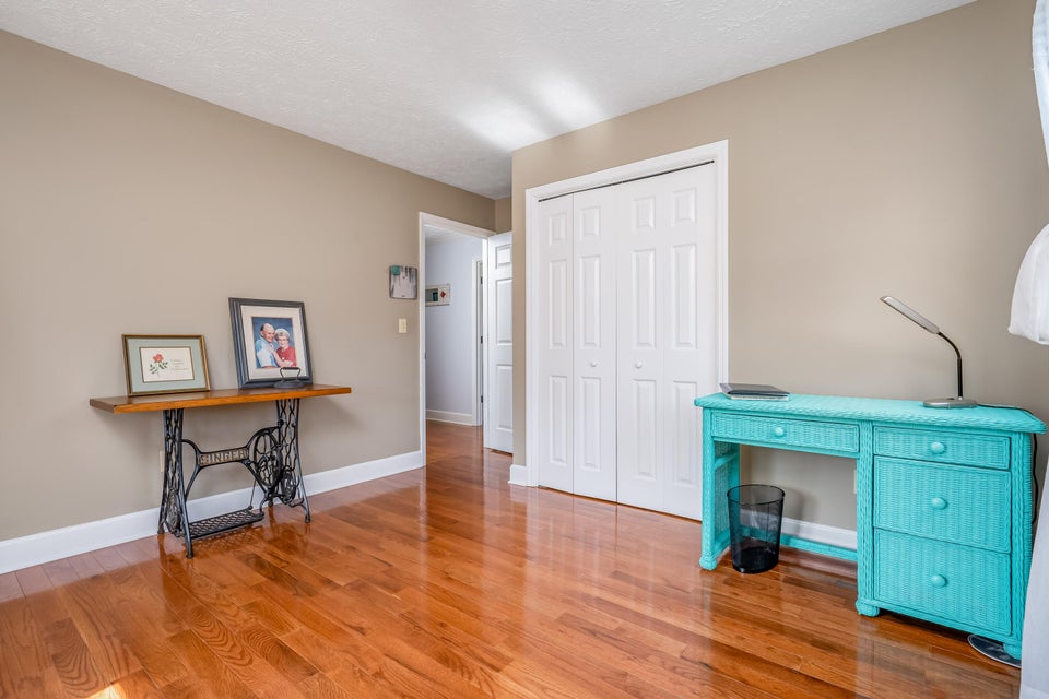 Photo #33: 801 Redwood Drive