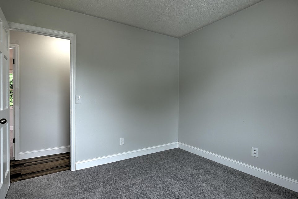 Photo #24: 400 Hermitage Drive