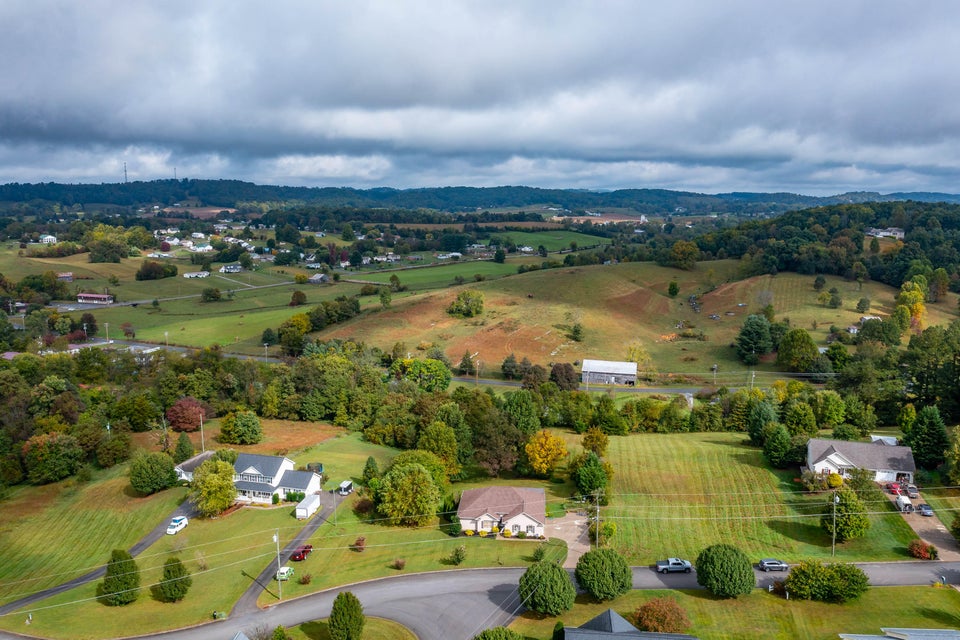 Photo #44: 500 Heritage Lane