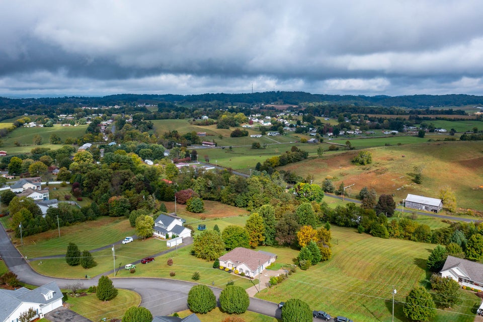 Photo #45: 500 Heritage Lane