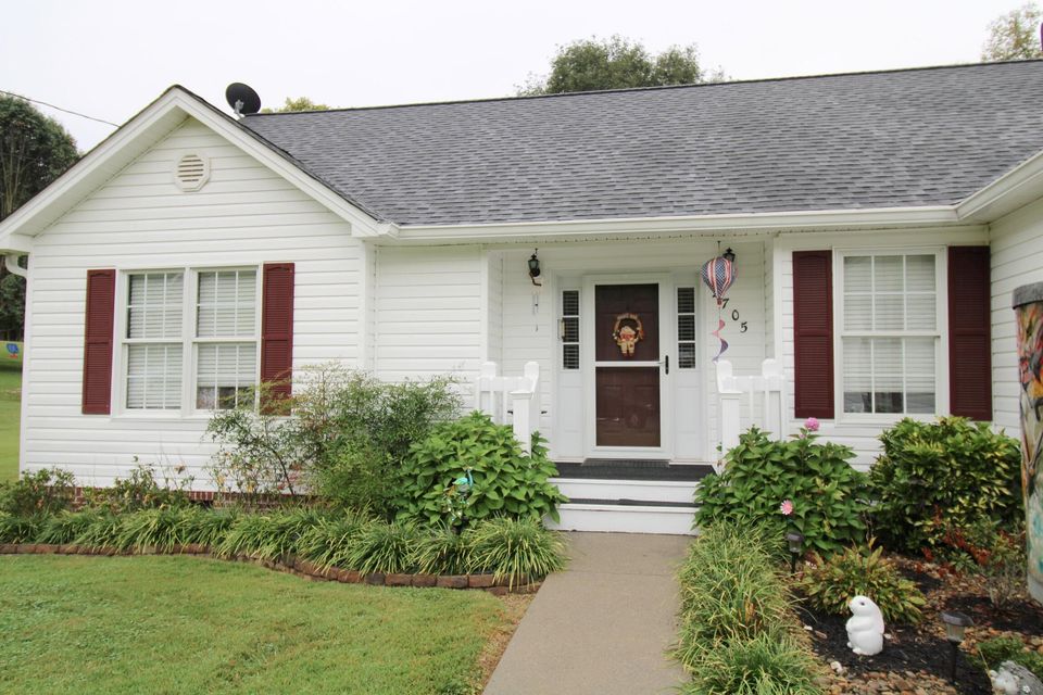 Photo #10: 2705 Oak Cliff Court
