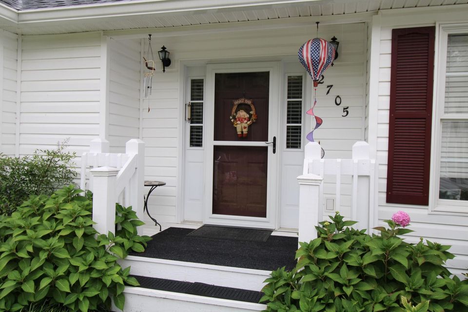 Photo #11: 2705 Oak Cliff Court
