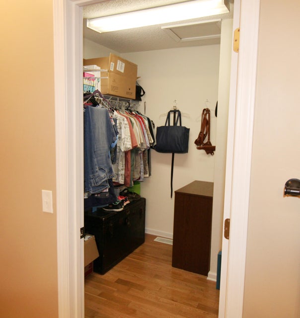 Photo #37: 2705 Oak Cliff Court