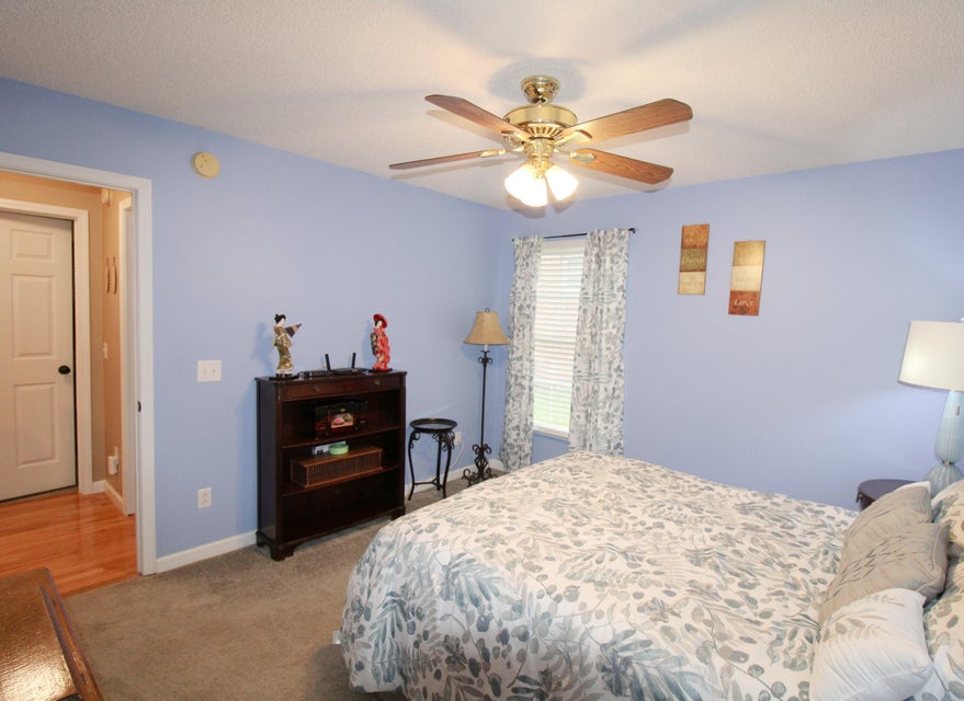 Photo #23: 2705 Oak Cliff Court