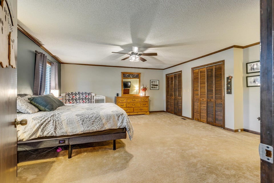 Photo #16: 3801 Thornton Drive