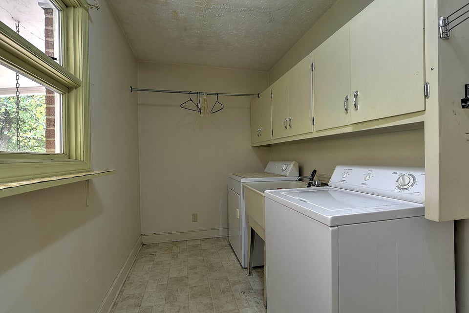 Photo #8: 245 De Lee Drive