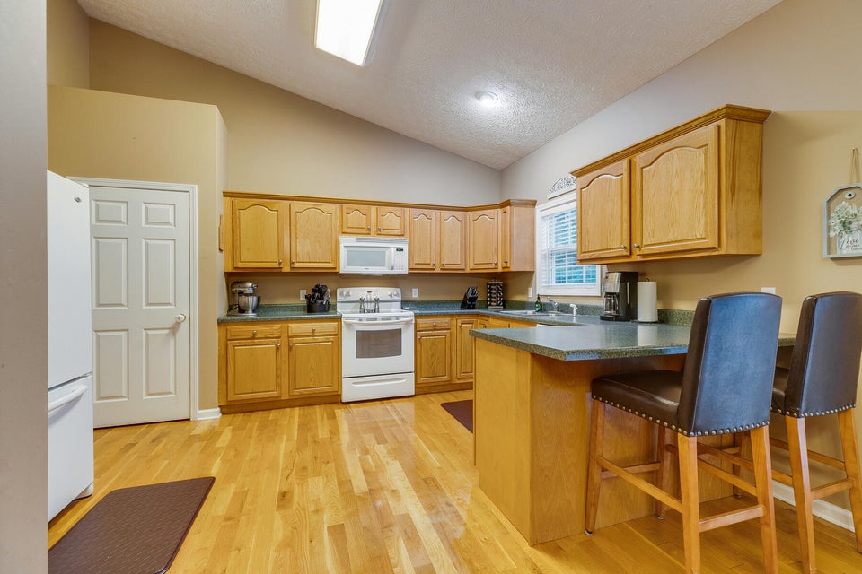 Photo #12: 4513 Palomino Drive