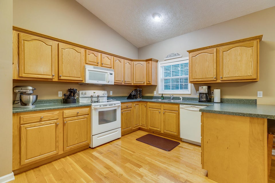 Photo #13: 4513 Palomino Drive