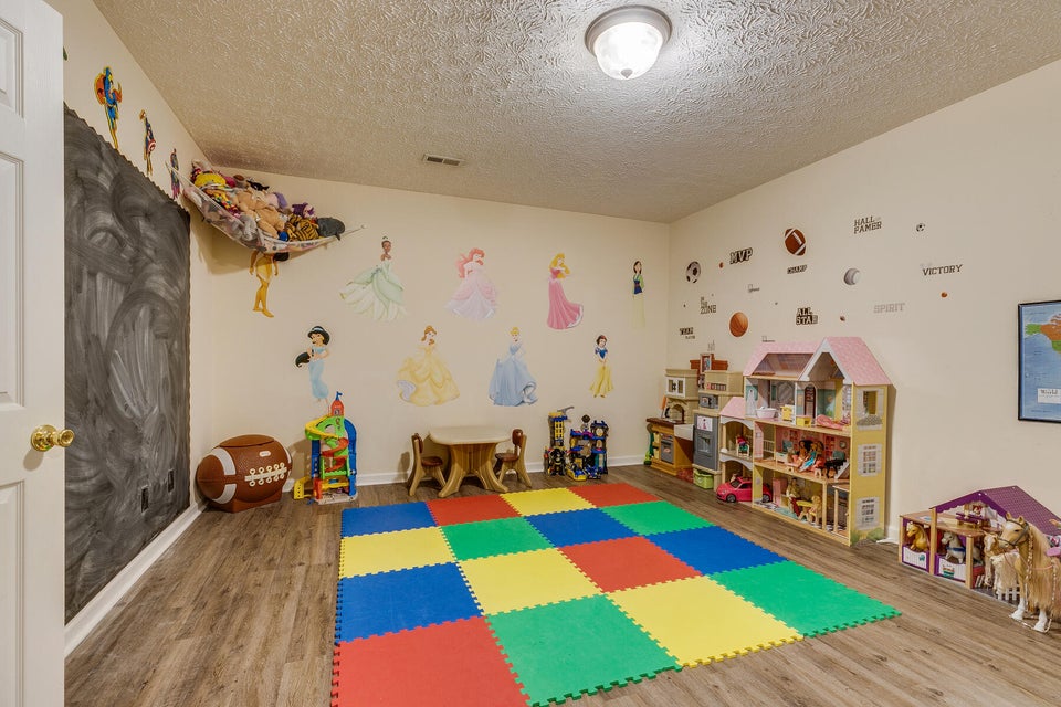 Photo #31: 4513 Palomino Drive