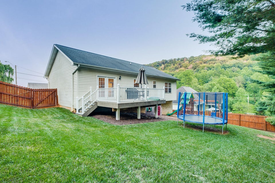 Photo #37: 4513 Palomino Drive