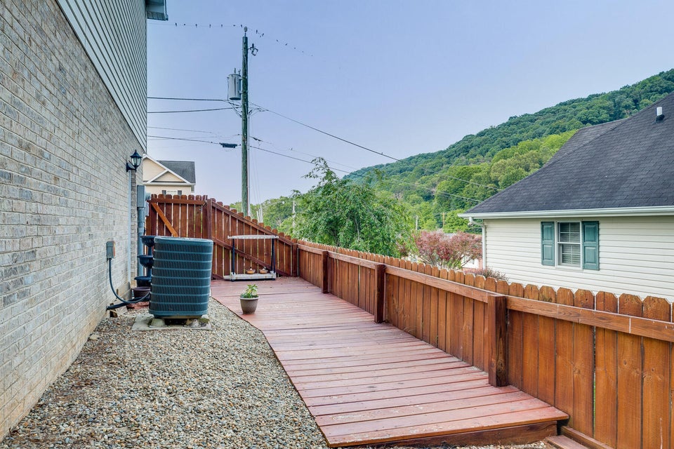 Photo #39: 4513 Palomino Drive