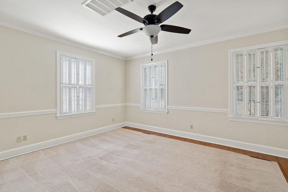 Photo #15: 807 Briarwood Drive