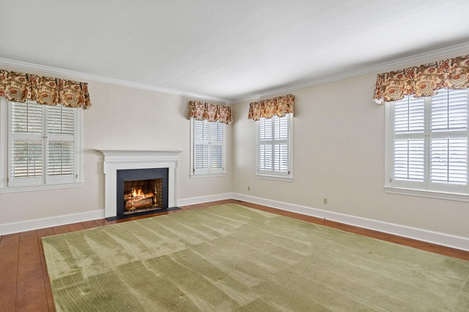 Photo #16: 807 Briarwood Drive