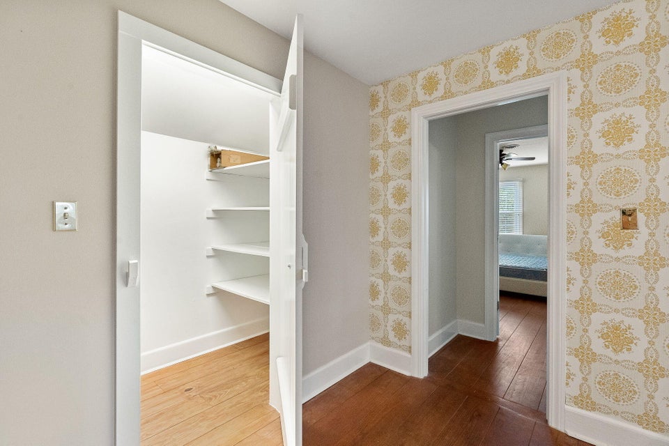 Photo #23: 807 Briarwood Drive