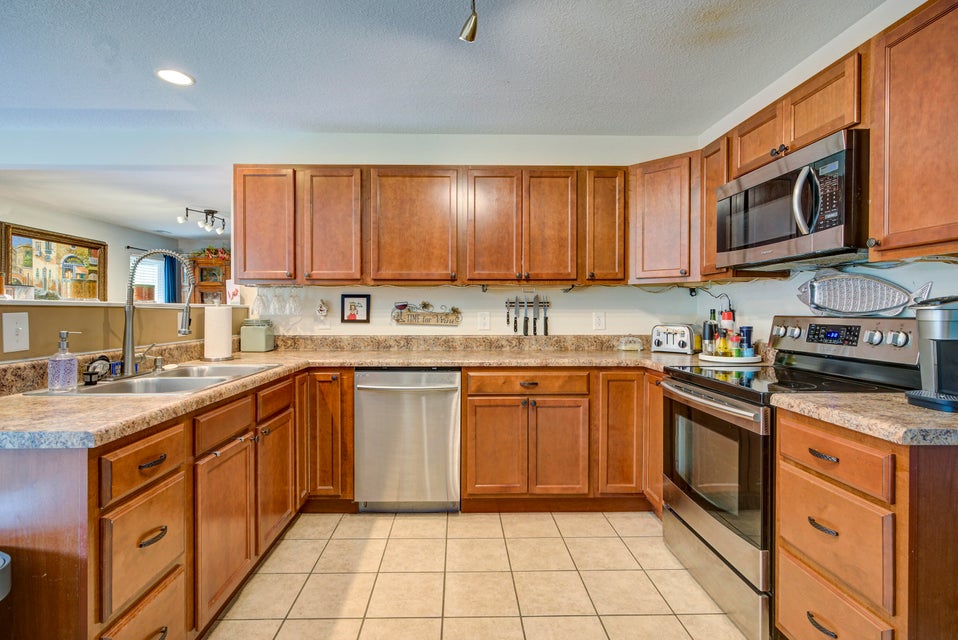 Photo #8: 1432 Glen Abbey Way