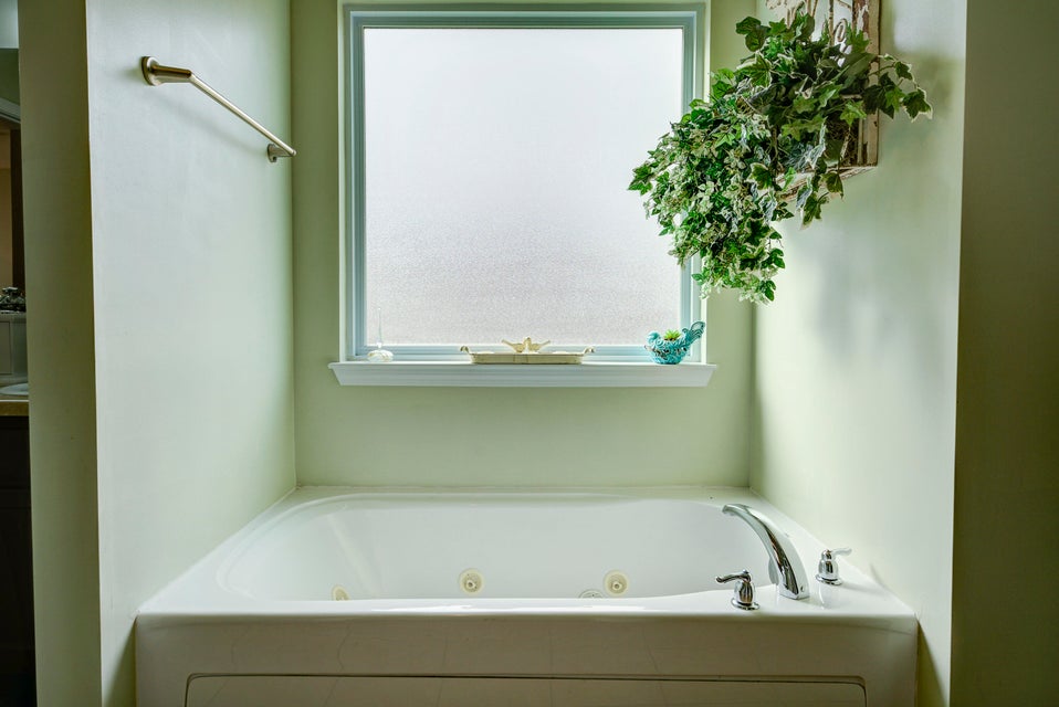 Photo #20: 1432 Glen Abbey Way