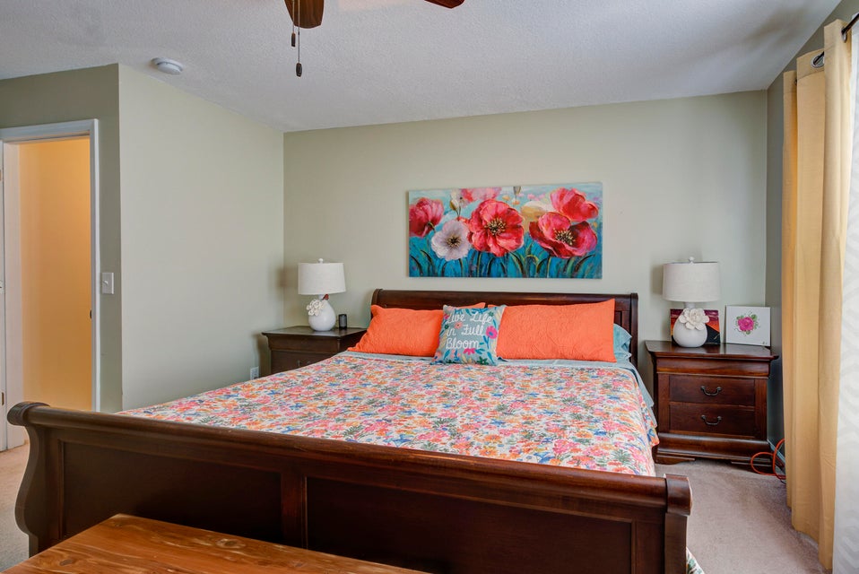 Photo #24: 1432 Glen Abbey Way