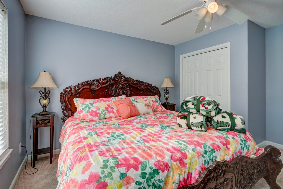 Photo #29: 1432 Glen Abbey Way