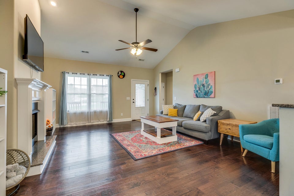 Photo #7: 87 Poinciana Place