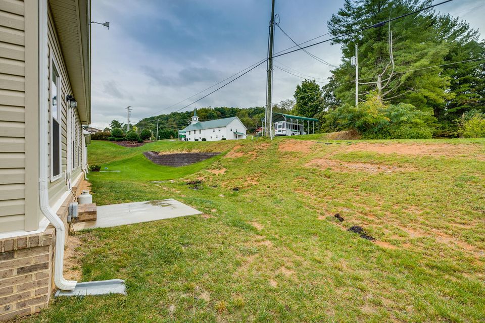 Photo #32: 87 Poinciana Place