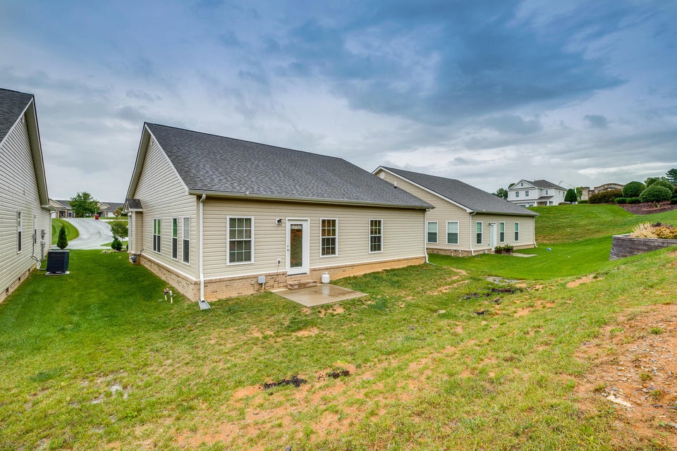 Photo #33: 87 Poinciana Place