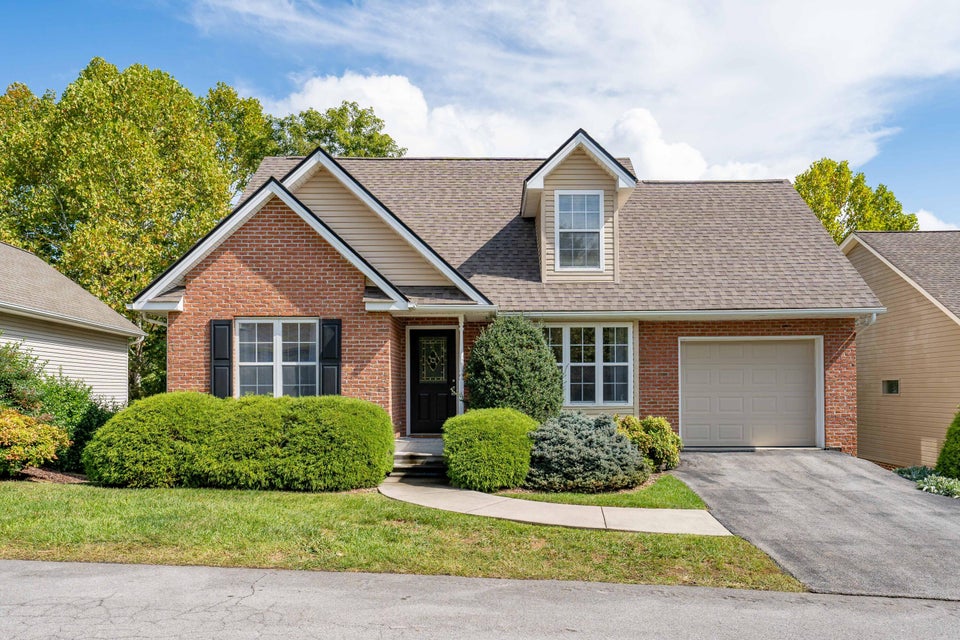 Photo #1: 517 Willowbrook Trace