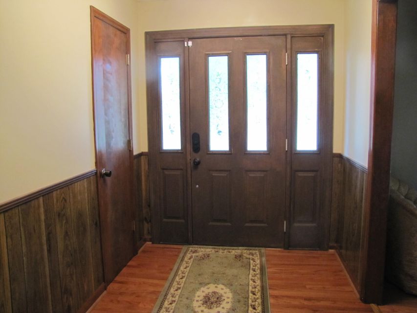 Photo #6: 413 Arlington Court