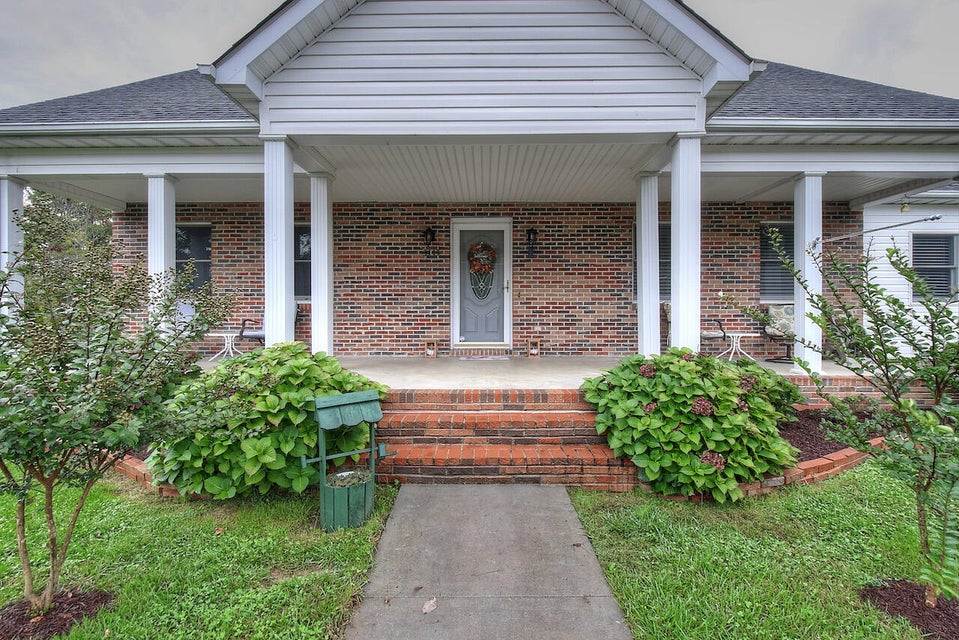 Photo #6: 3115 Summit Avenue