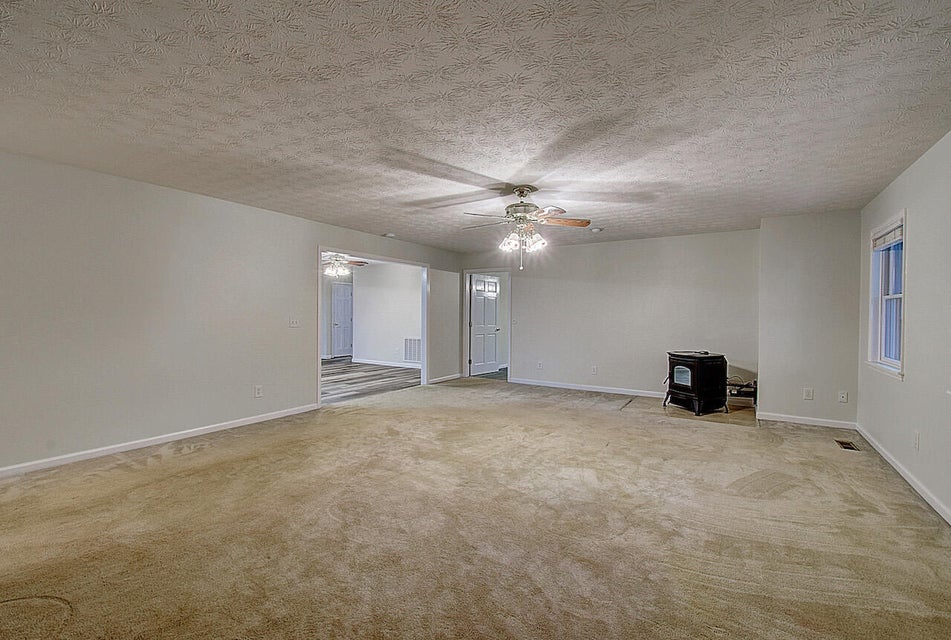 Photo #10: 3115 Summit Avenue