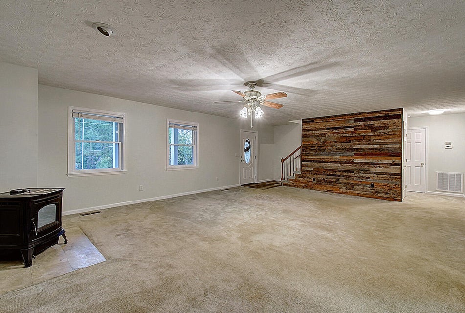 Photo #12: 3115 Summit Avenue
