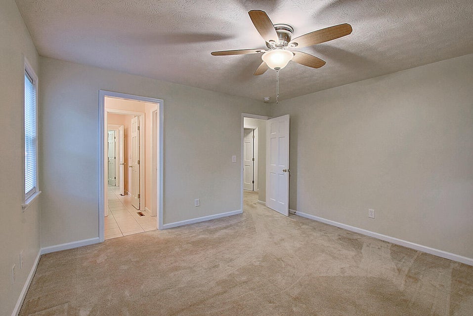 Photo #35: 3115 Summit Avenue
