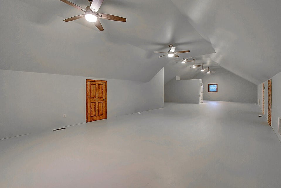 Photo #42: 3115 Summit Avenue