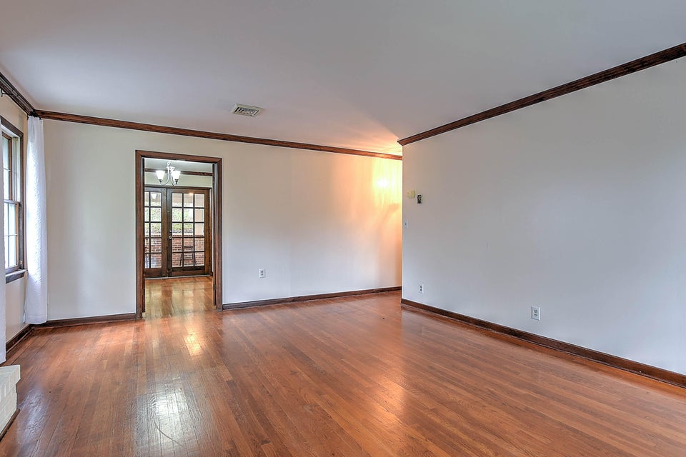 Photo #4: 135 Hillside Drive