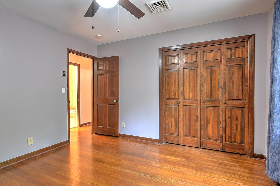 Photo #14: 135 Hillside Drive