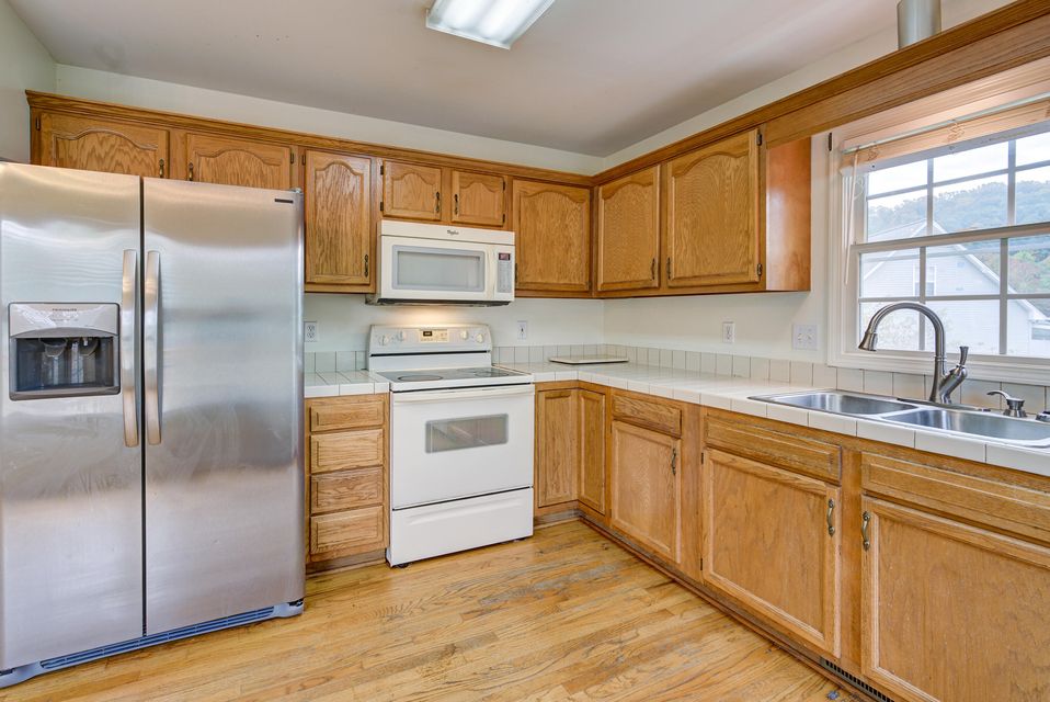 Photo #9: 1017 Morrell Court
