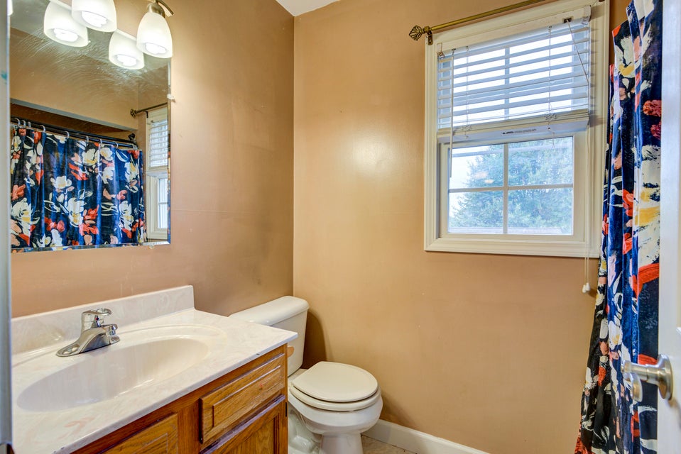Photo #17: 1017 Morrell Court