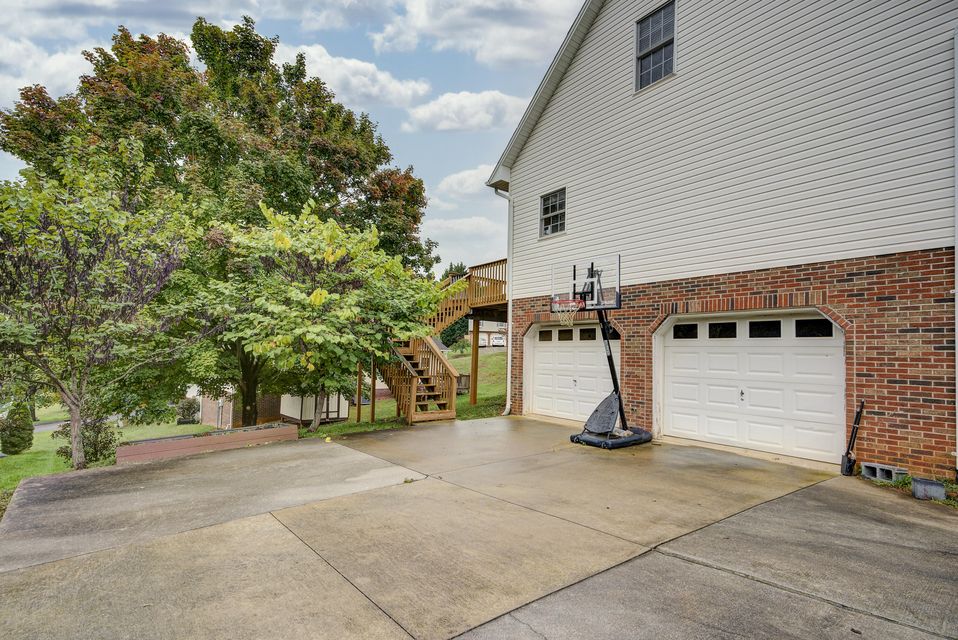 Photo #30: 1017 Morrell Court