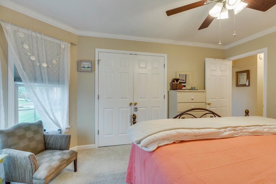Photo #34: 264 Cain Drive