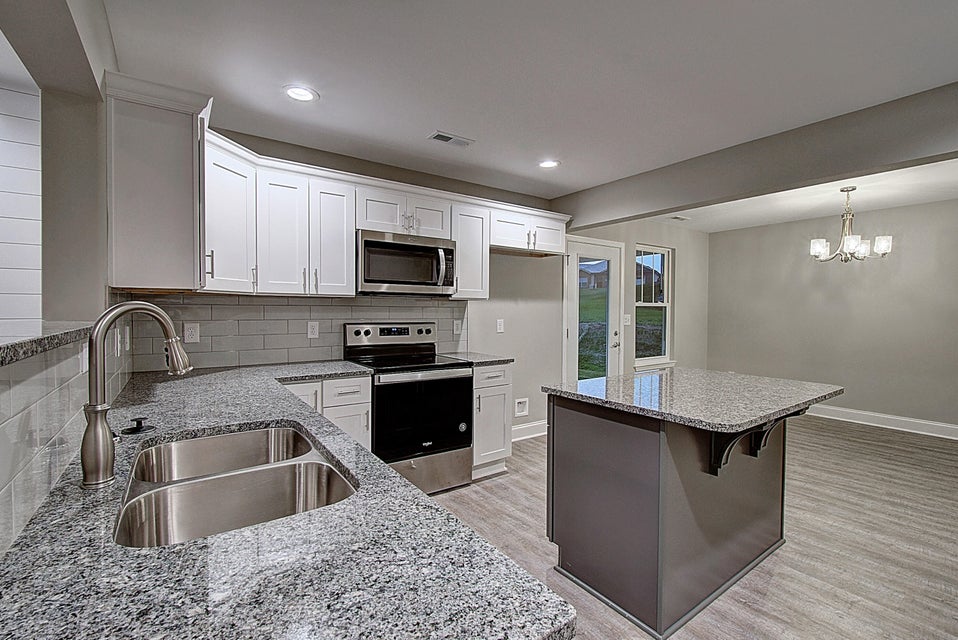 Photo #12: 1193 Lemongrass Drive