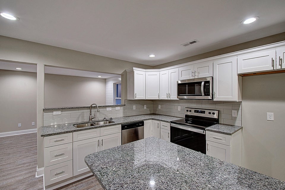 Photo #14: 1193 Lemongrass Drive