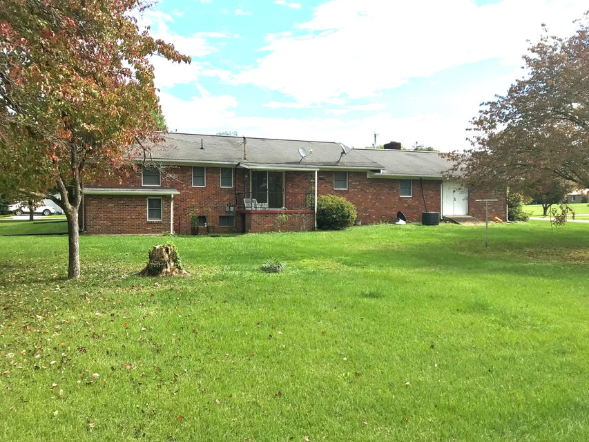 Photo #6: 222 Milbourn Street