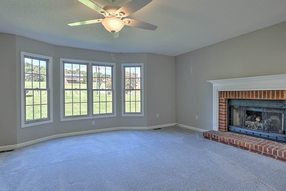 Photo #8: 736 Valley Drive