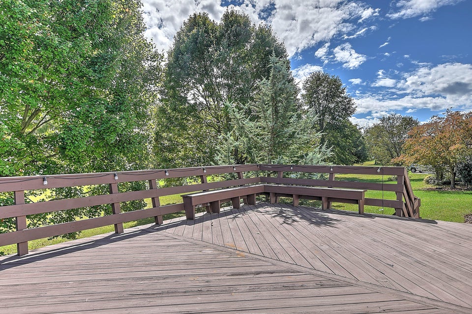 Photo #35: 736 Valley Drive