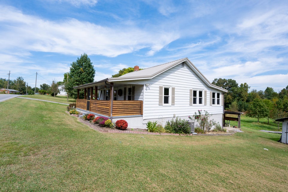 Photo #16: 825 Goshen Valley Road