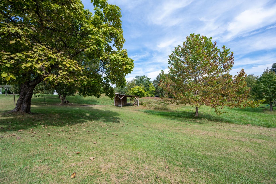 Photo #25: 825 Goshen Valley Road