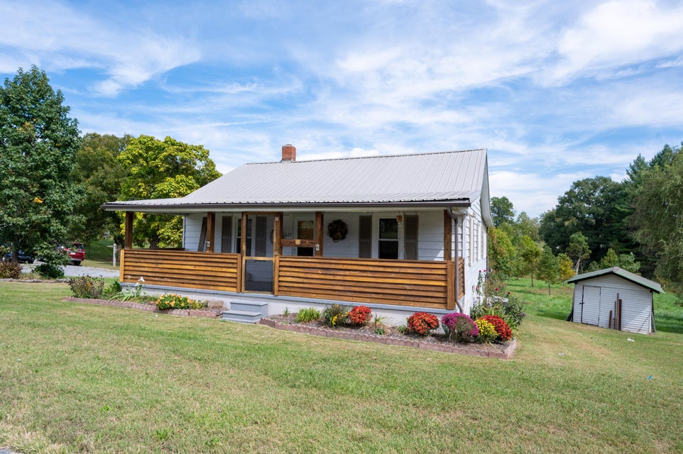 Photo #17: 825 Goshen Valley Road
